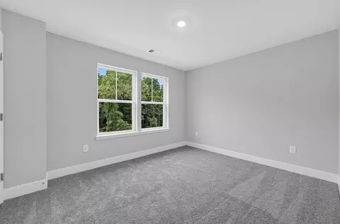 Bedroom - 14033 Rolling Pasture Rd, Boyds, MD 20841 photo 2 of 4