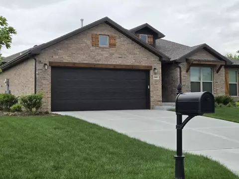Exterior - 25490 84th St, Lenexa, KS 66227 photo 8 of 11