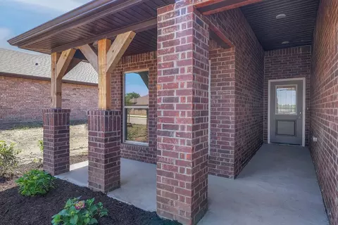 Exterior - 25490 84th St, Lenexa, KS 66227 photo 3 of 11