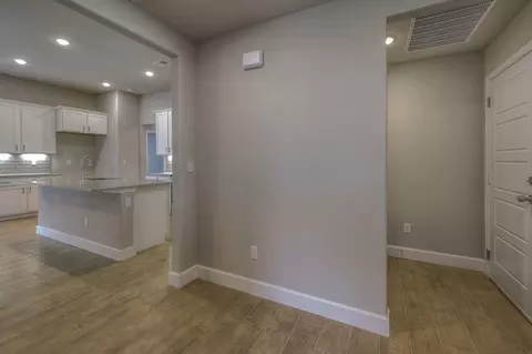 Entry Way - 25490 84th St, Lenexa, KS 66227 photo 3 of 6