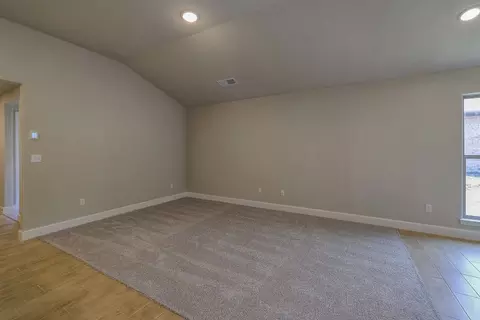 Living - 25490 84th St, Lenexa, KS 66227 photo 5 of 7