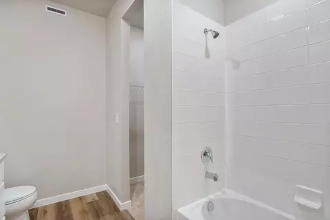 Bath - 3632 Morgan Way, Bennett, CO 80102 photo 2 of 3