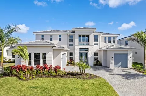 8762 Driftwood Dr, Naples, FL 34114
