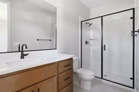 Bath - 3898 Central Pkwy, Dublin, CA 94568 photo 3 of 3