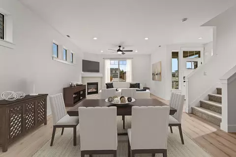 Dining - 3120 NE Boulder Crk, Bend, OR 97701 photo 1 of 2