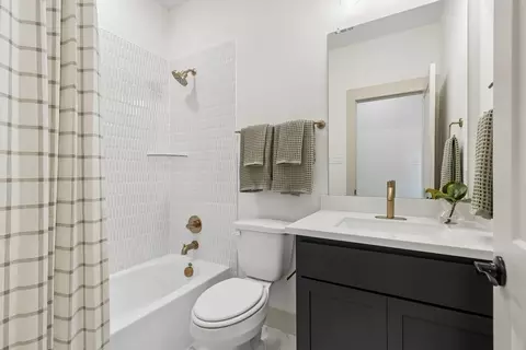 Bath - 3985 Olin Way, Celina, TX 75009 photo 6 of 13