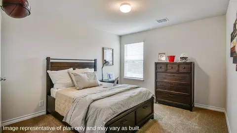 Bedroom - 12572 Thyme Pass, Converse, TX 78109 photo 8 of 14