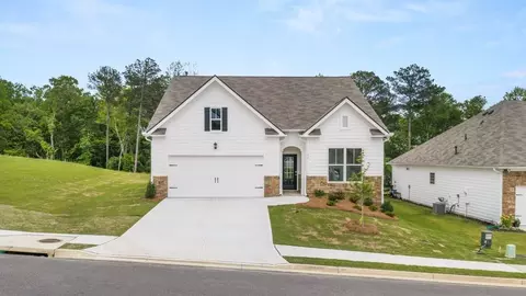 11 Majestic Oak Cir, Dallas, GA 30132