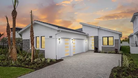 14060 Bastille St, Palm Beach Gardens, FL 33412