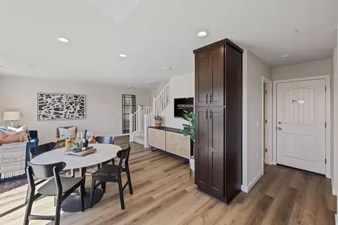 Dining - 484 Anthology St, Turlock, CA 95380 photo 1 of 2