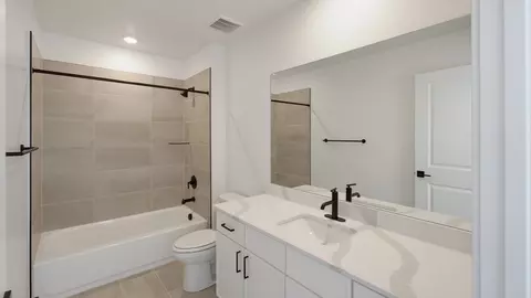 Bath - 4170 N 560 W #6, Erda, UT 84074 photo 6 of 7