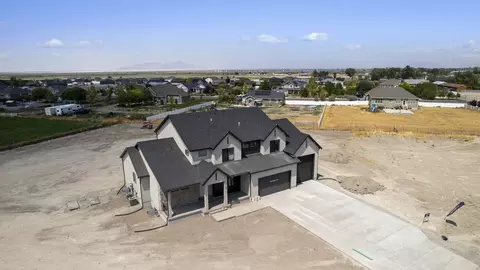 View/Area - 4170 N 560 W #6, Erda, UT 84074 photo 2 of 6
