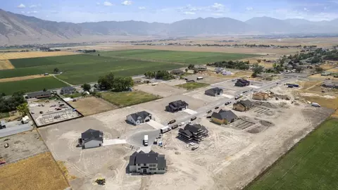 View/Area - 4170 N 560 W #6, Erda, UT 84074 photo 6 of 6