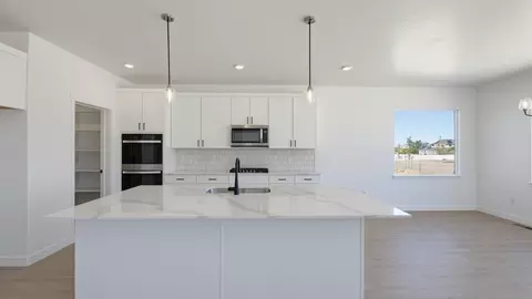 Kitchen - 4170 N 560 W #6, Erda, UT 84074 photo 2 of 7