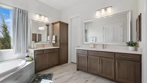 Bath - 405 Shadowfax Dr, Aledo, TX 76008 photo 1 of 5