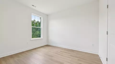 Bedroom - 870 Old Station Pointe, Angier, NC 27501 photo 5 of 11