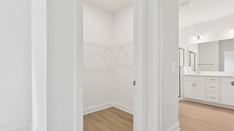 Entry Way - 870 Old Station Pointe, Angier, NC 27501 photo 2 of 3