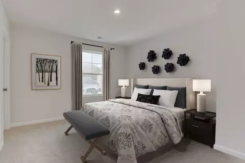 Bedroom - 261 Sparrow Ln, Thomson, GA 30824 photo 6 of 10