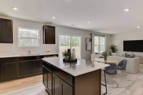 Kitchen - 261 Sparrow Ln, Thomson, GA 30824 photo 2 of 4
