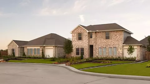 Exterior - 3626 Compass Pointe Ct, Angleton, TX 77515 photo 7 of 10