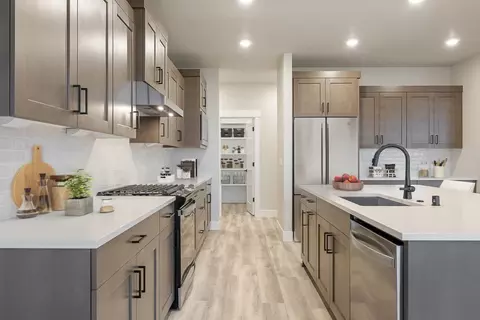 Kitchen - 5622 Flathead Ave, Pasco, WA 99301 photo 1 of 1
