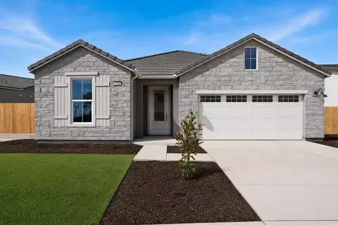 1722 Peters Rd S, Madera, CA 93636