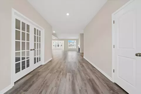Entry Way - 1153 Charleston Cir, Dover, DE 19904 photo 1 of 4