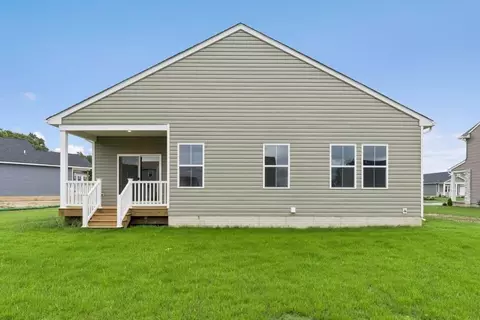 Exterior - 7732 Hank Dr, Springfield, OH 43528 photo 3 of 7