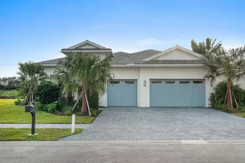 110 SE Via Verona, Port Saint Lucie, FL 34984