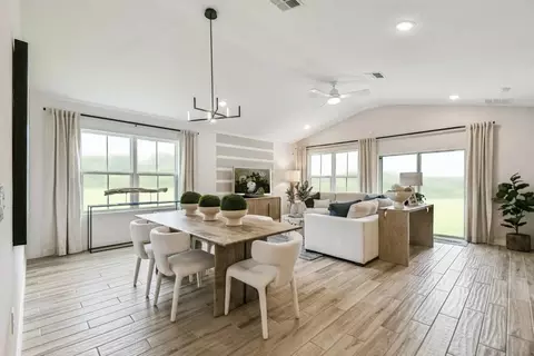 Dining - 2205 SW 153rd Loop, Ocala, FL 34473 photo 1 of 4