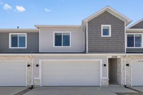 2259 W 1400 N, Farr West, UT 84404