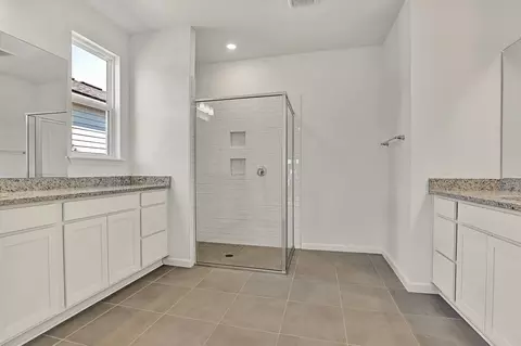 Bath - 32 Winterfield Pl, Saint Augustine, FL 32092 photo 1 of 10