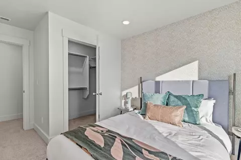 Bedroom - 551 S Rivergate Dr, Logan, UT 84321 photo 8 of 8
