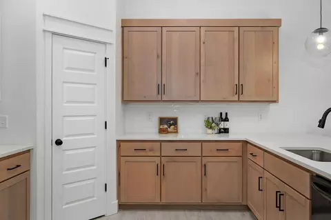 Kitchen - 13701 E 41st, Tulsa, OK 74134 photo 3 of 5