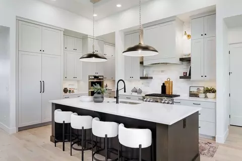 Kitchen - 563 N Morehouse Ave, Eagle, ID 83616 photo 1 of 7