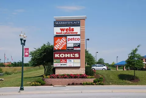 Exterior - 177 Wallace Blvd, Ranson, WV 25438 photo 4 of 6