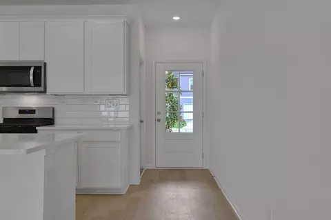 Entry Way - 182 Brook Forest Dr, Saint Augustine, FL 32092 photo 3 of 5