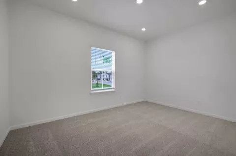 Bedroom - 182 Brook Forest Dr, Saint Augustine, FL 32092 photo 2 of 6