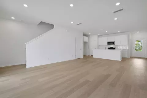 Living - 182 Brook Forest Dr, Saint Augustine, FL 32092 photo 2 of 4