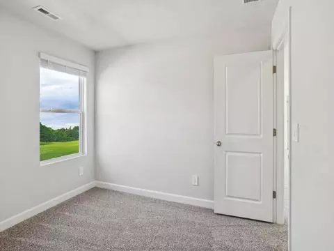 5211 Georgette Trl, Cherryville, NC 28021
