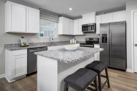 Kitchen - 7464 Silverleaf Oak St, Sidney, OH 45365 photo 4 of 4