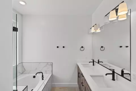 Bath - 200 S 1000 E, Smithfield, UT 84335 photo 2 of 3