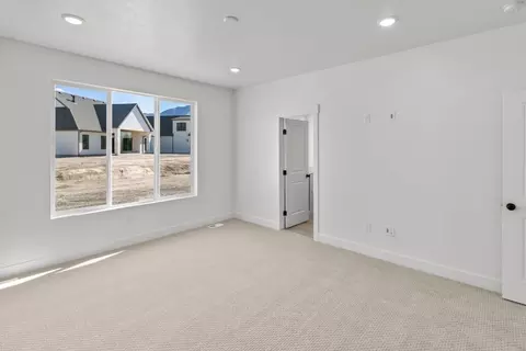 Bedroom - 200 S 1000 E, Smithfield, UT 84335 photo 1 of 4