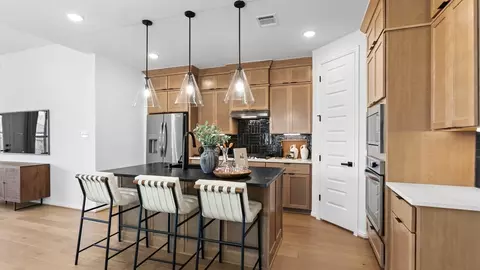 Kitchen - 2719 Echinacea Path, Converse, TX 78109 photo 1 of 6