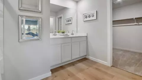 Entry Way - 601 S 85th St, Broken Arrow, OK 74014 photo 4 of 4