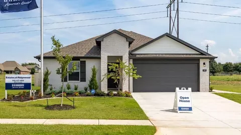 Exterior - 601 S 85th St, Broken Arrow, OK 74014 photo 5 of 9