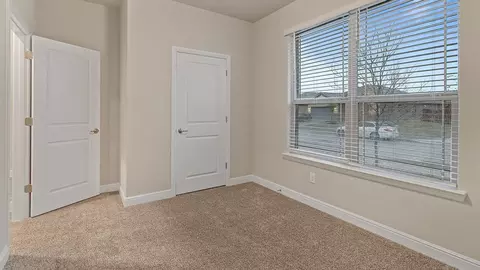 Bedroom - 1935 Jackson St, Cleburne, TX 76033 photo 4 of 19