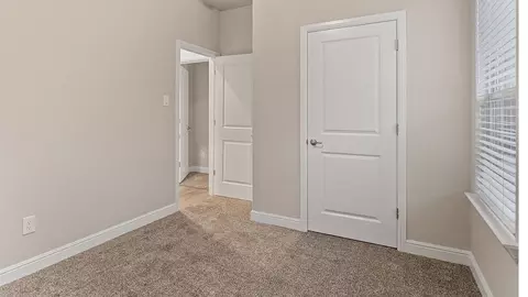 Bedroom - 1935 Jackson St, Cleburne, TX 76033 photo 8 of 19