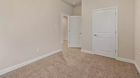 Bedroom - 1935 Jackson St, Cleburne, TX 76033 photo 5 of 19