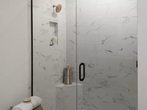 Bath - 6358 Rover Way, Saint Cloud, FL 34771 photo 2 of 4